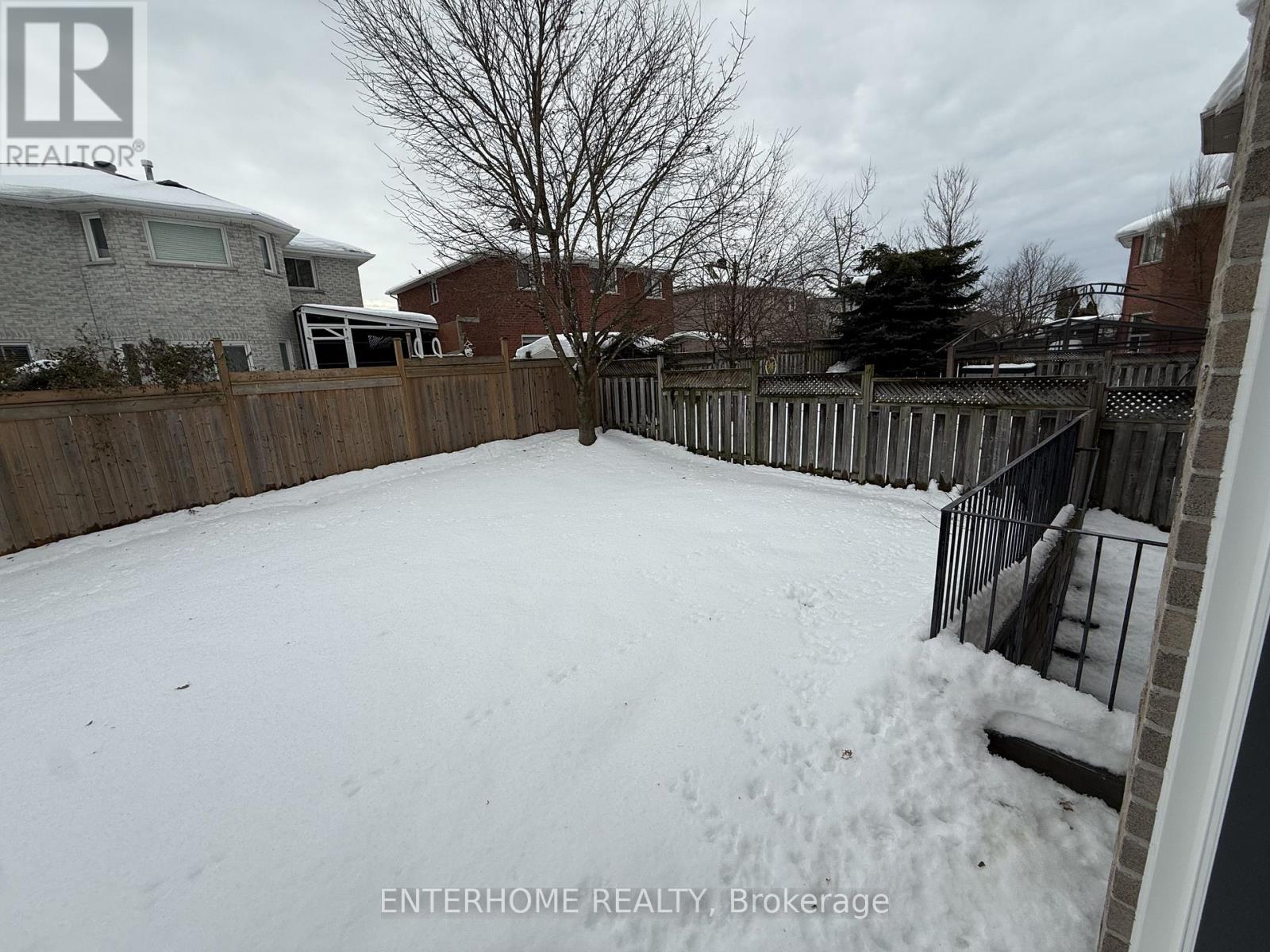 127 Birchwood Drive, Barrie, Ontario  L4M 6X3 - Photo 6 - S12648494