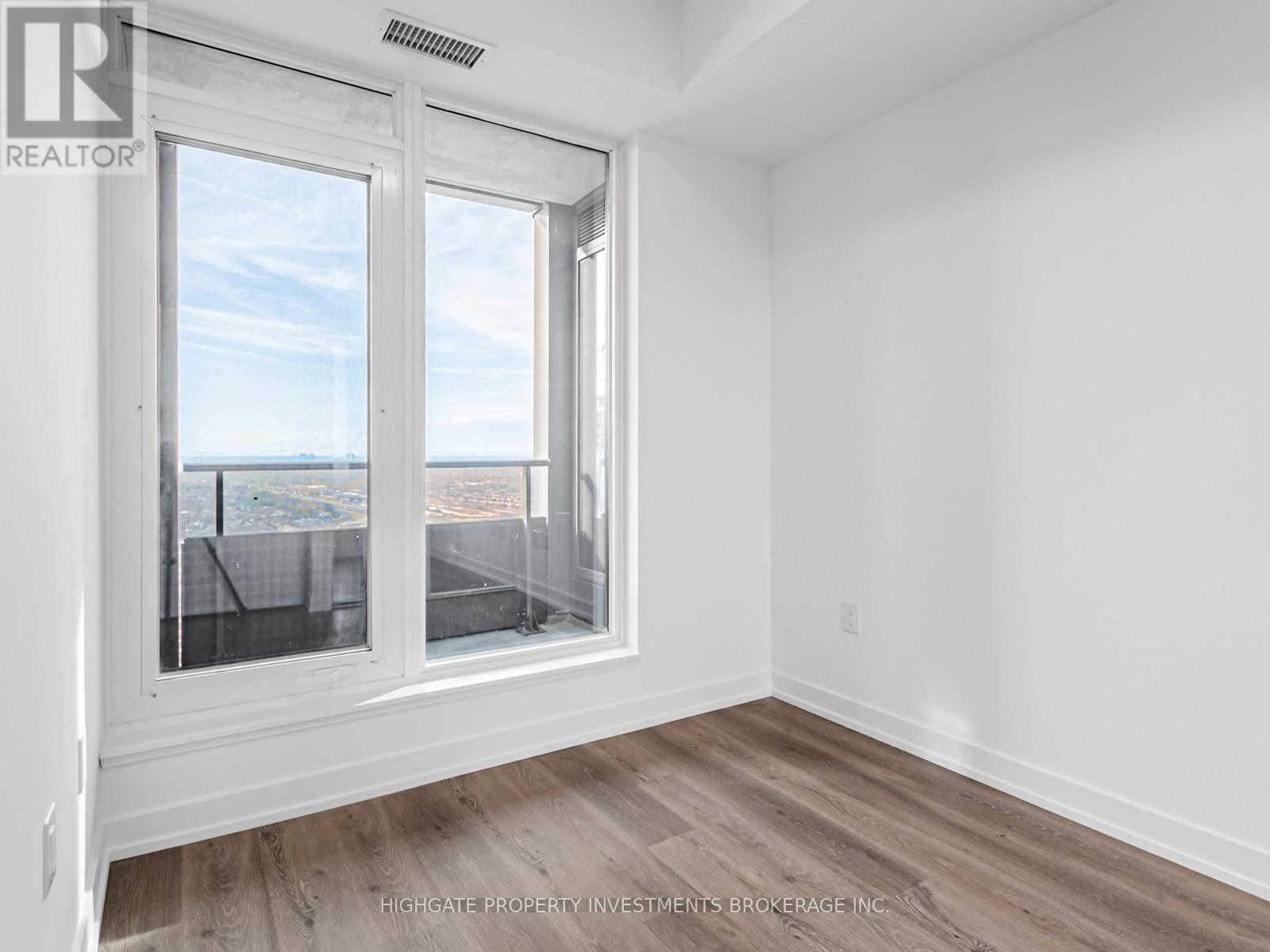 3310 - 395 Square One Drive, Mississauga, Ontario  L5B 0P6 - Photo 24 - W12648502