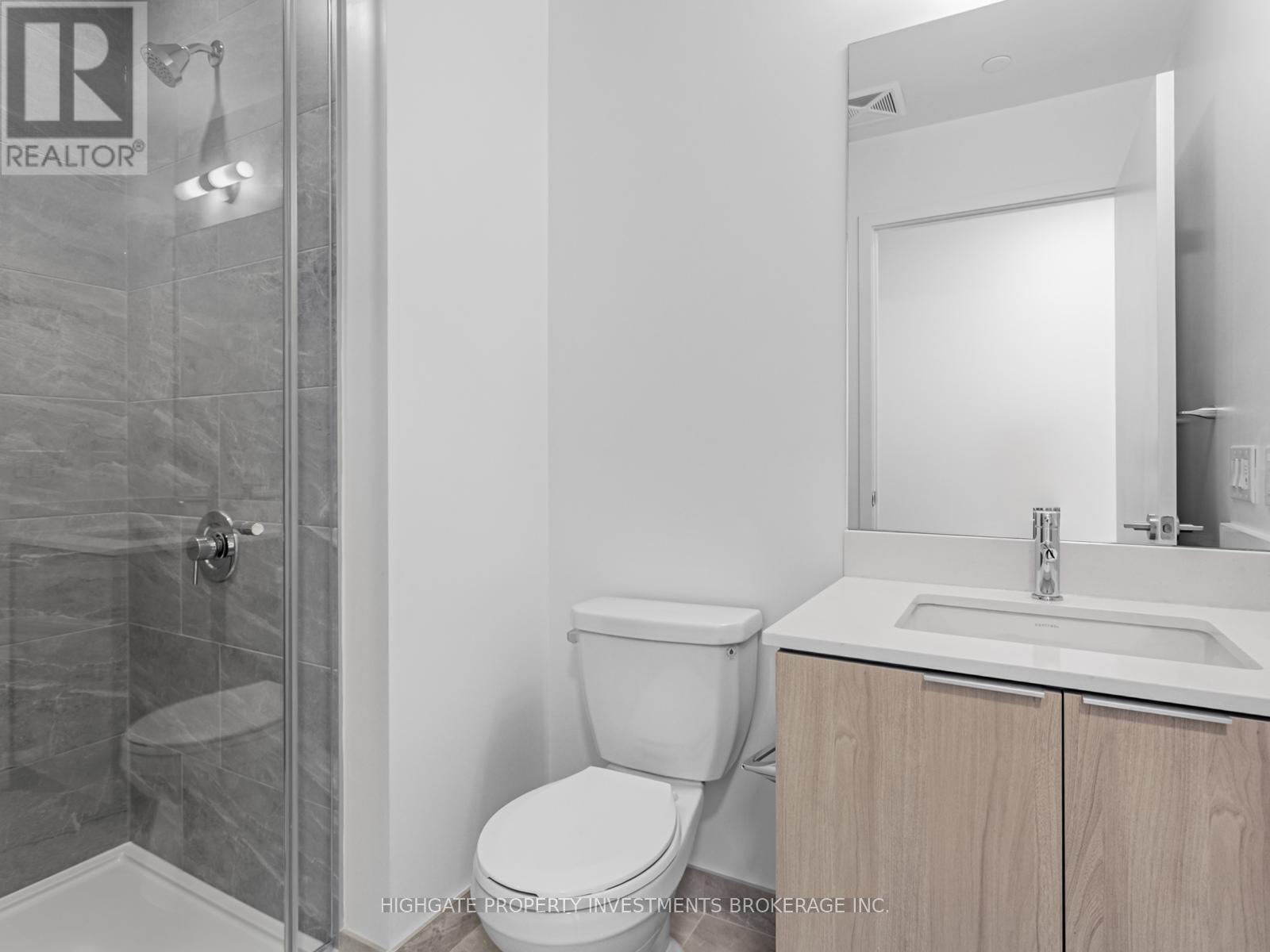 3310 - 395 Square One Drive, Mississauga, Ontario  L5B 0P6 - Photo 25 - W12648502