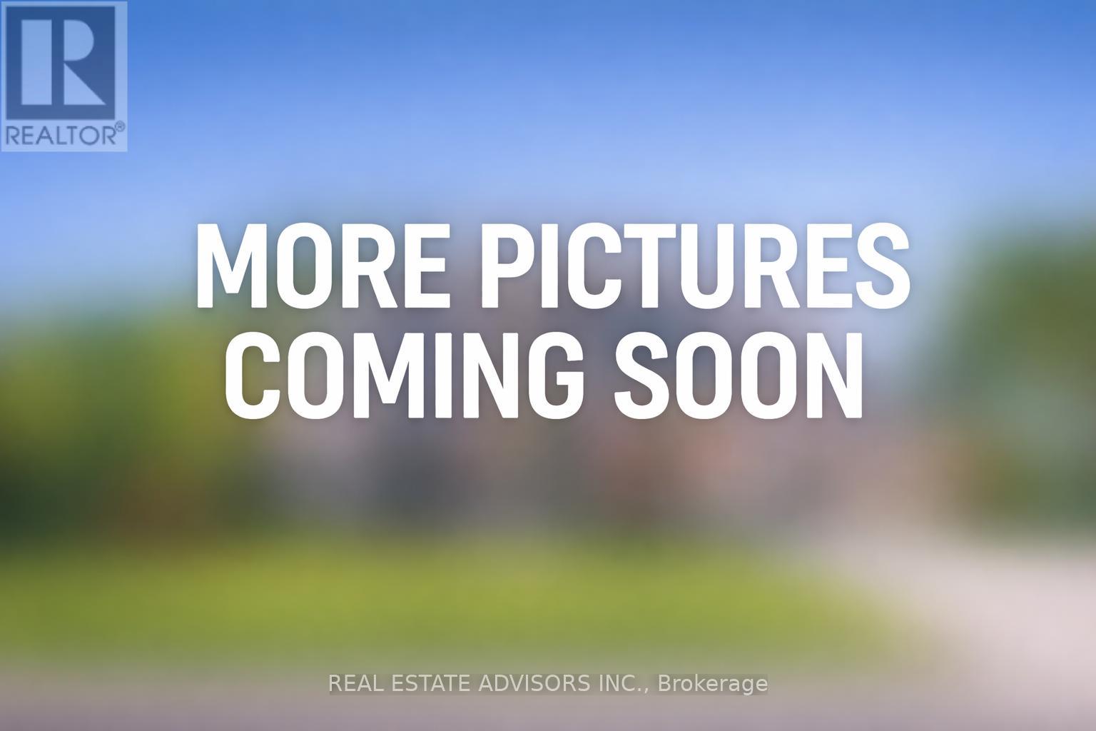 9 Nectarine Crescent, Brampton, Ontario  L6S 5Y9 - Photo 2 - W12648524