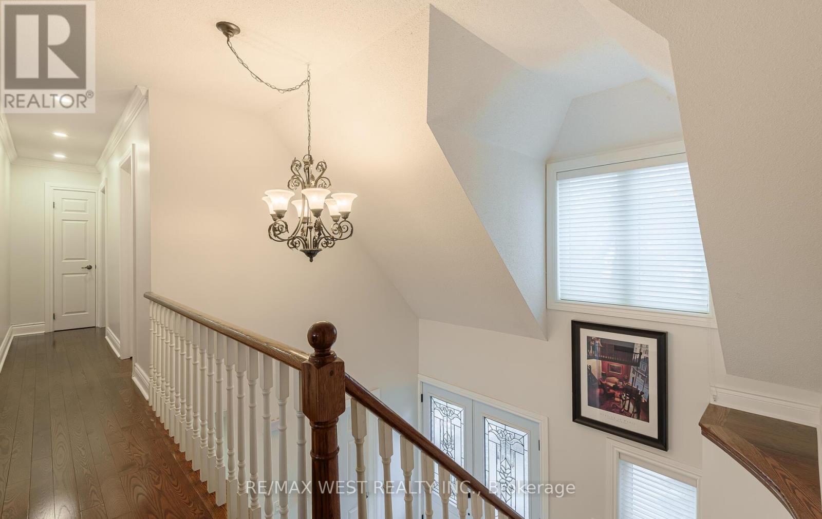 8 Oakridge Court, Brampton, Ontario  L6Z 2A4 - Photo 21 - W12648526