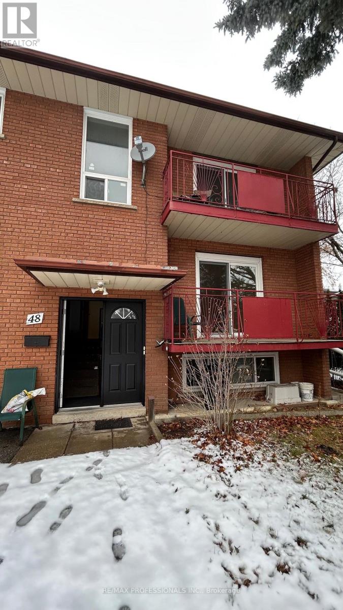 MAIN - 48 BURLINGAME ROAD, Toronto, Ontario