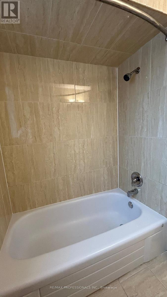 Main - 48 Burlingame Road, Toronto, Ontario  M8W 1Y6 - Photo 23 - W12648534