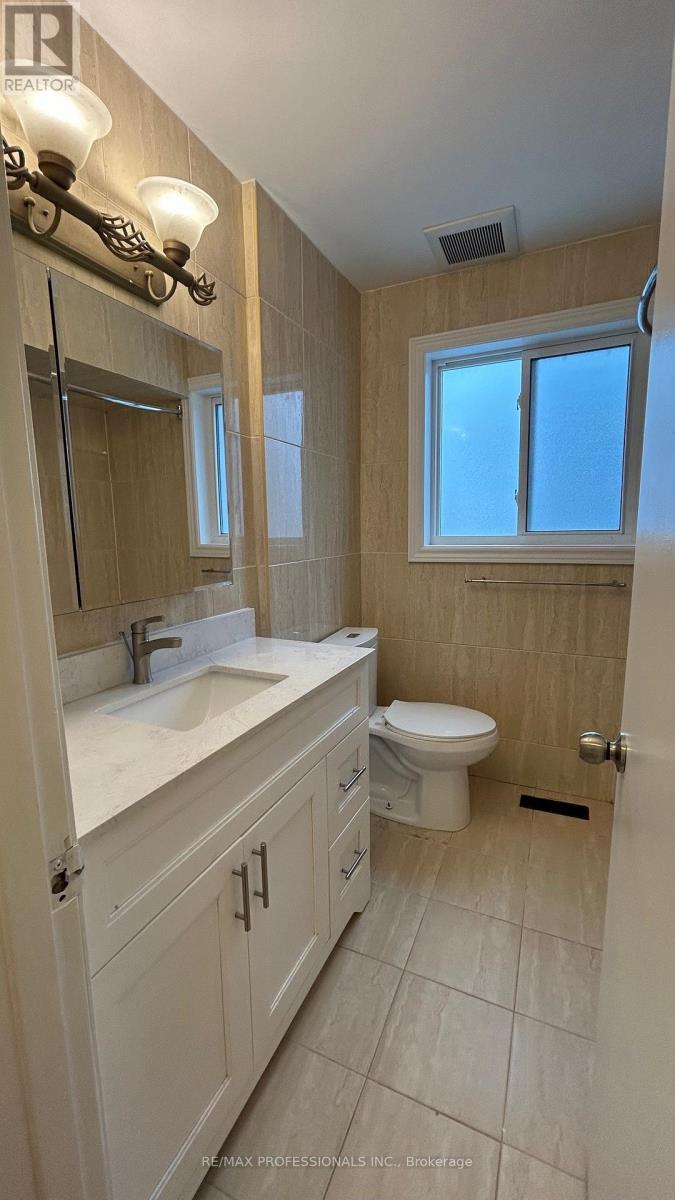 Main - 48 Burlingame Road, Toronto, Ontario  M8W 1Y6 - Photo 26 - W12648534