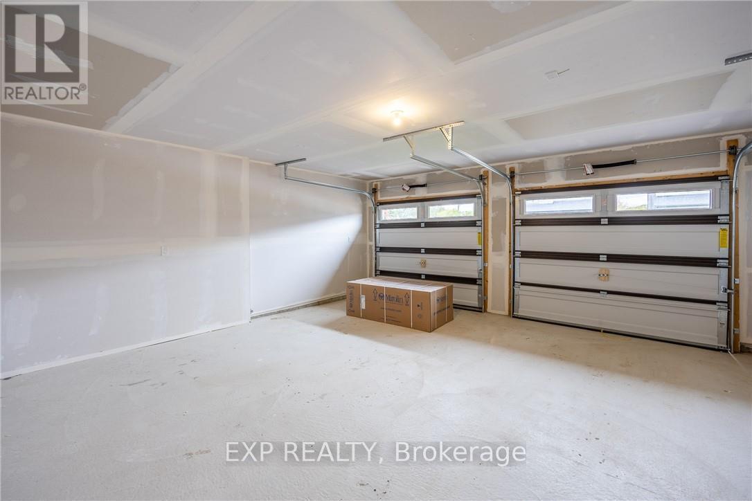 6 Butternut Drive, Norfolk, Ontario  N3Y 0G8 - Photo 13 - X12648532