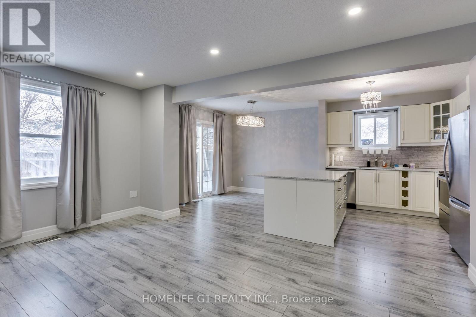 252 Martinet Avenue, London East, Ontario  N5V 4B2 - Photo 10 - X12648540