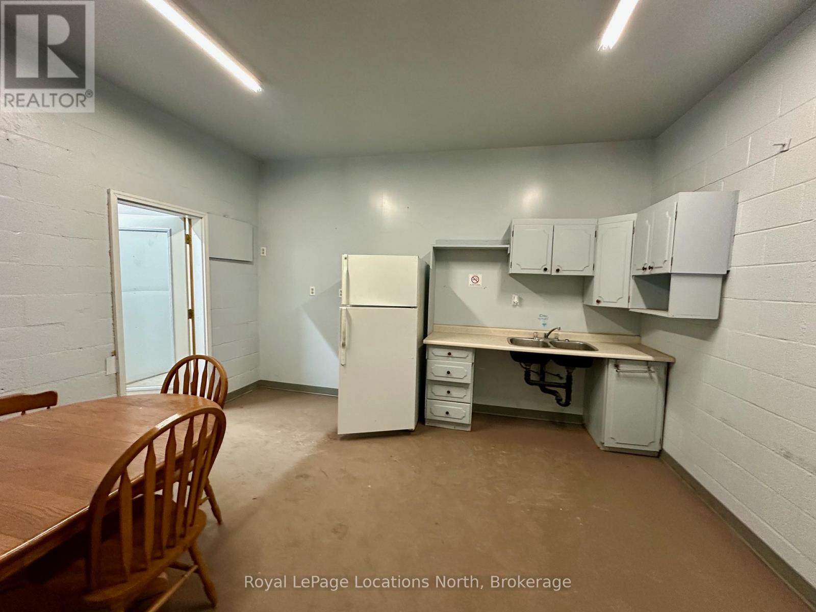 2b - 278 Cook Street, Meaford, Ontario  N4L 1H4 - Photo 8 - X12648588