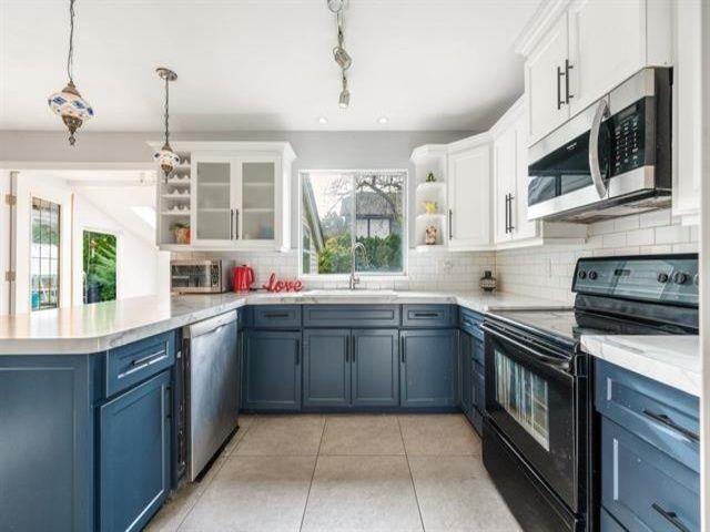 16134 14 Avenue, Surrey, British Columbia  V4A 7X4 - Photo 5 - R3074847