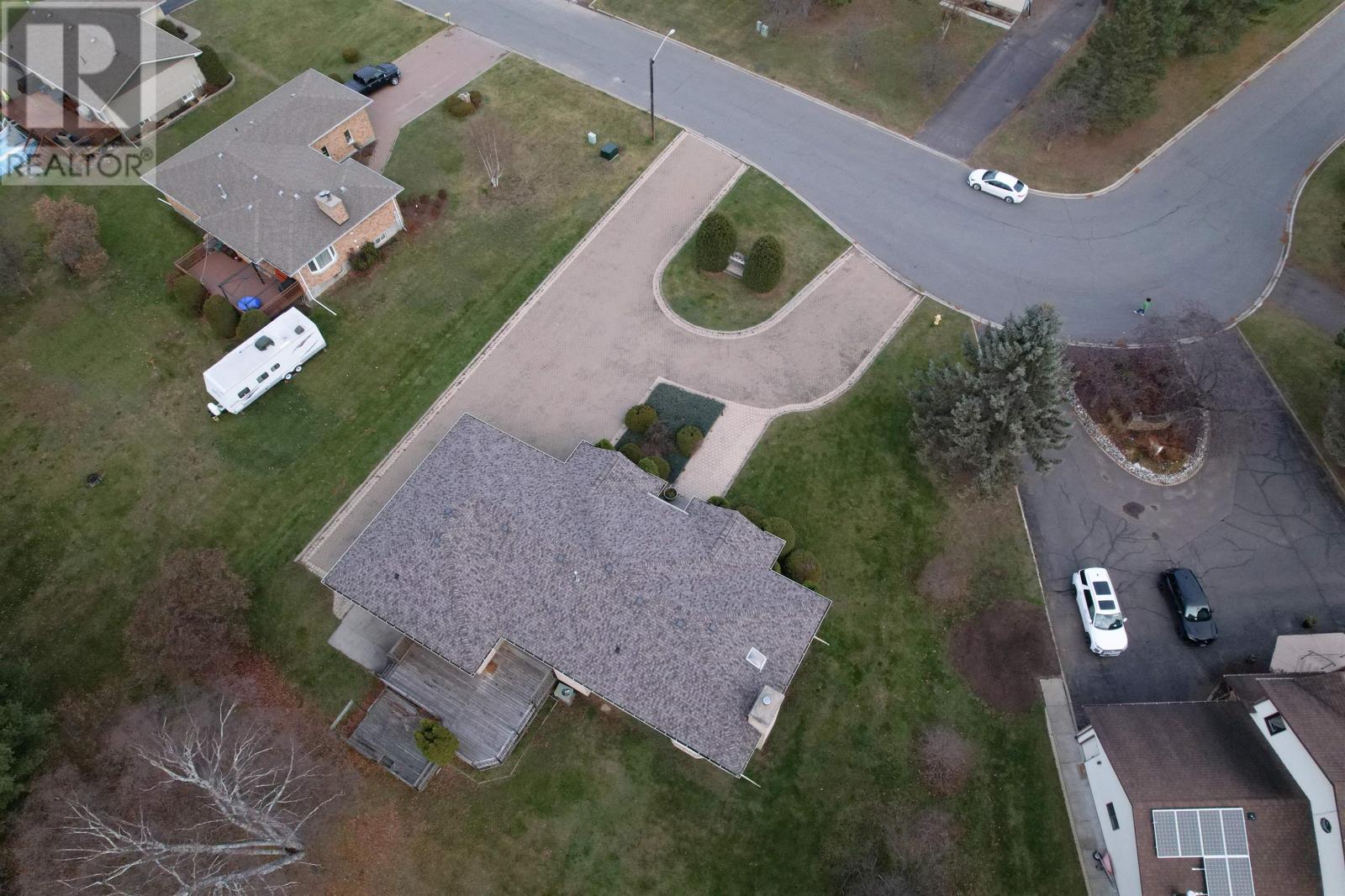 2200 Bordeaux Cres, Thunder Bay, Ontario  P7K 1C2 - Photo 11 - TB253643