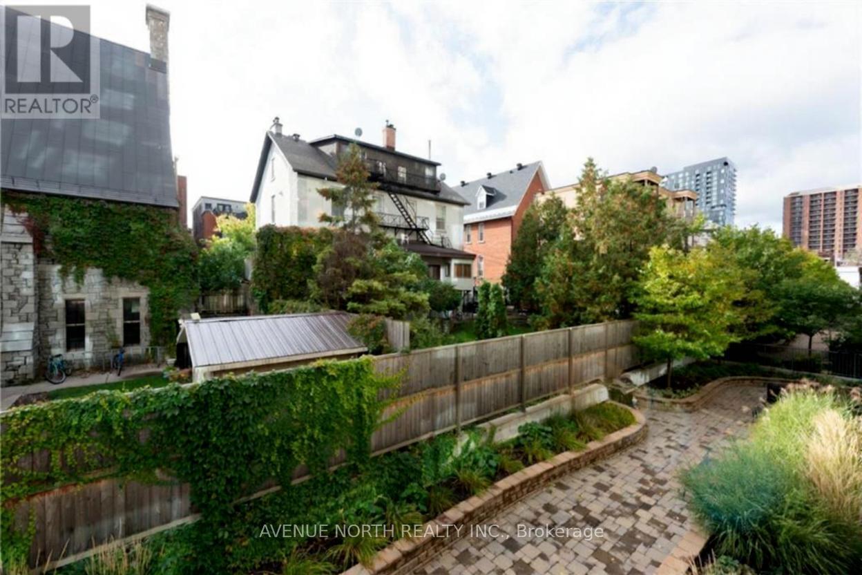 203 - 238 Besserer Street, Ottawa, Ontario  K1N 6B1 - Photo 17 - X12648566
