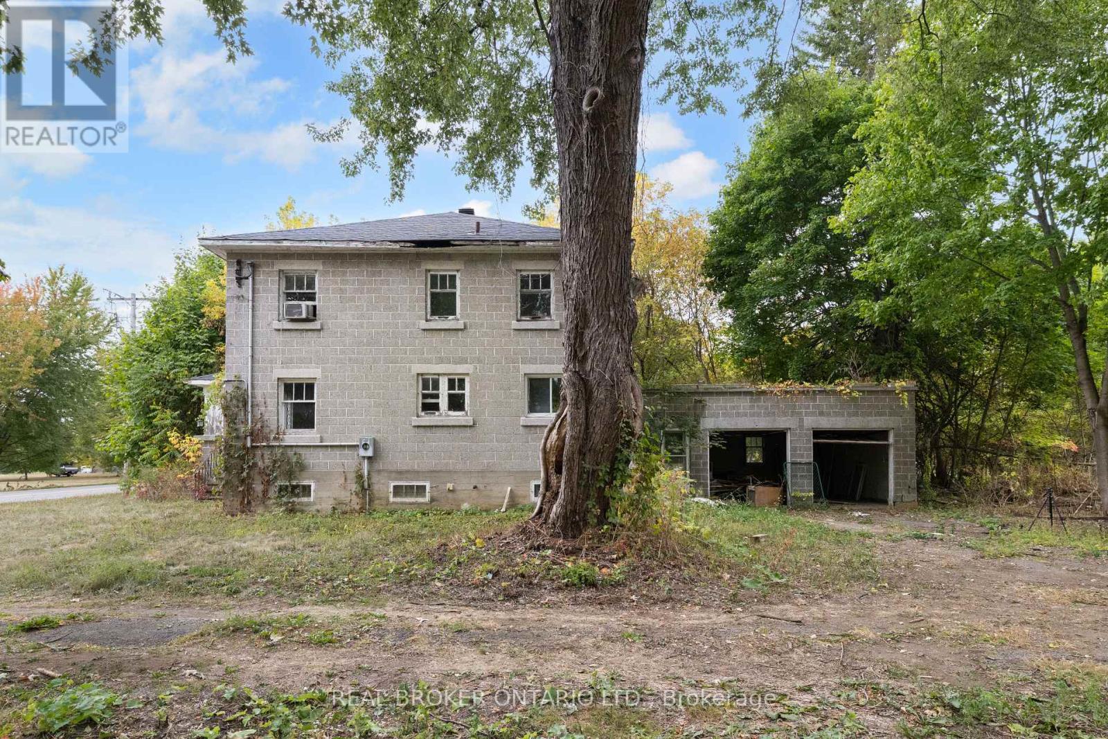 2099 County 20 Road, North Grenville, Ontario K0G 1T0 - Photo 31 - X12648632