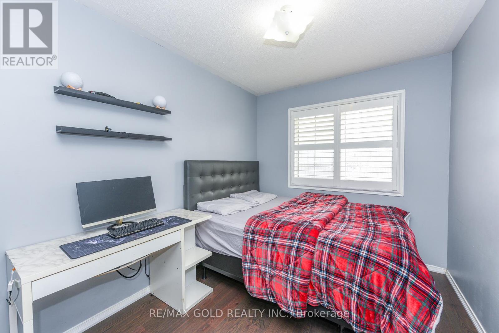 3857 Skyview Street, Mississauga, Ontario  L5M 8A1 - Photo 17 - W12648486