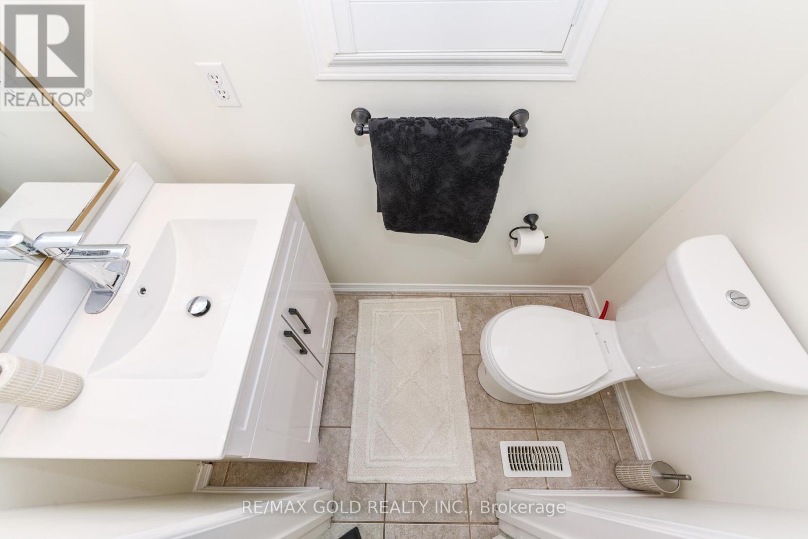 3857 Skyview Street, Mississauga, Ontario  L5M 8A1 - Photo 15 - W12648486