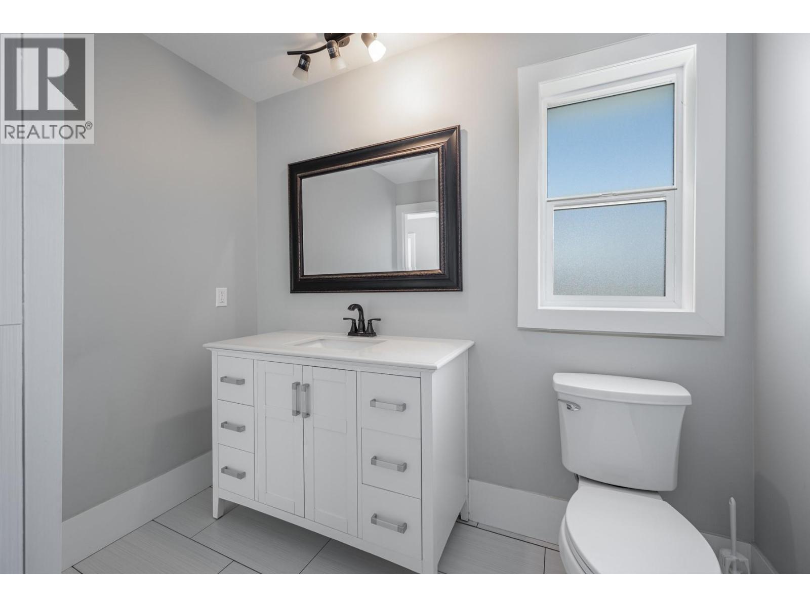 2292 Saddleback Drive, Kamloops, British Columbia  V2B 0G7 - Photo 21 - 10371537