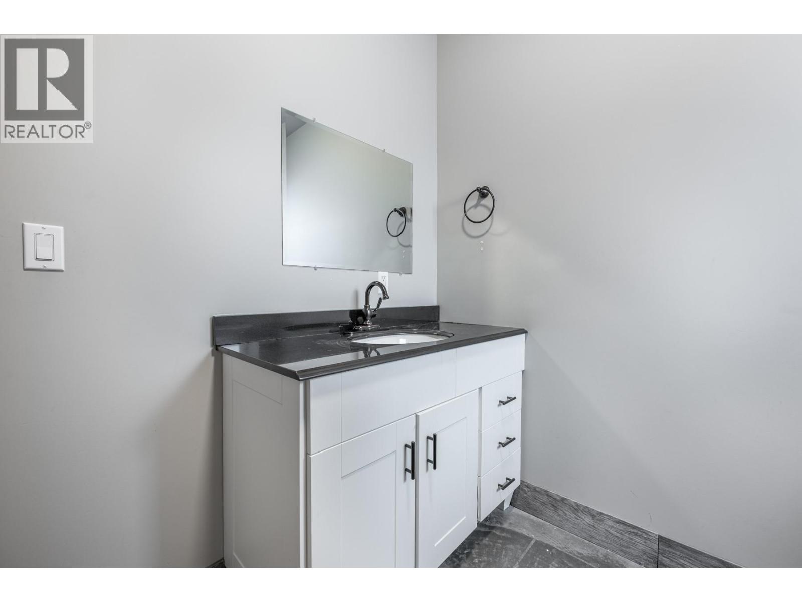 2292 Saddleback Drive, Kamloops, British Columbia  V2B 0G7 - Photo 44 - 10371537