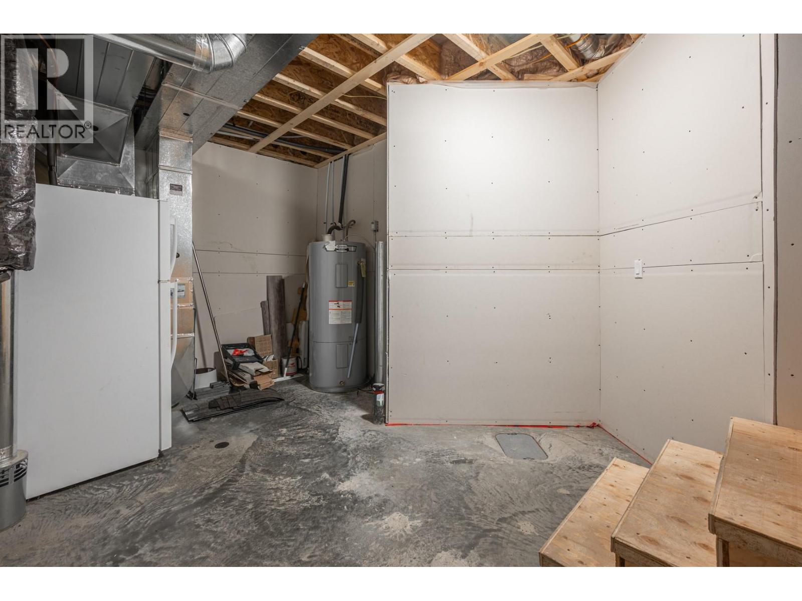 2292 Saddleback Drive, Kamloops, British Columbia  V2B 0G7 - Photo 48 - 10371537