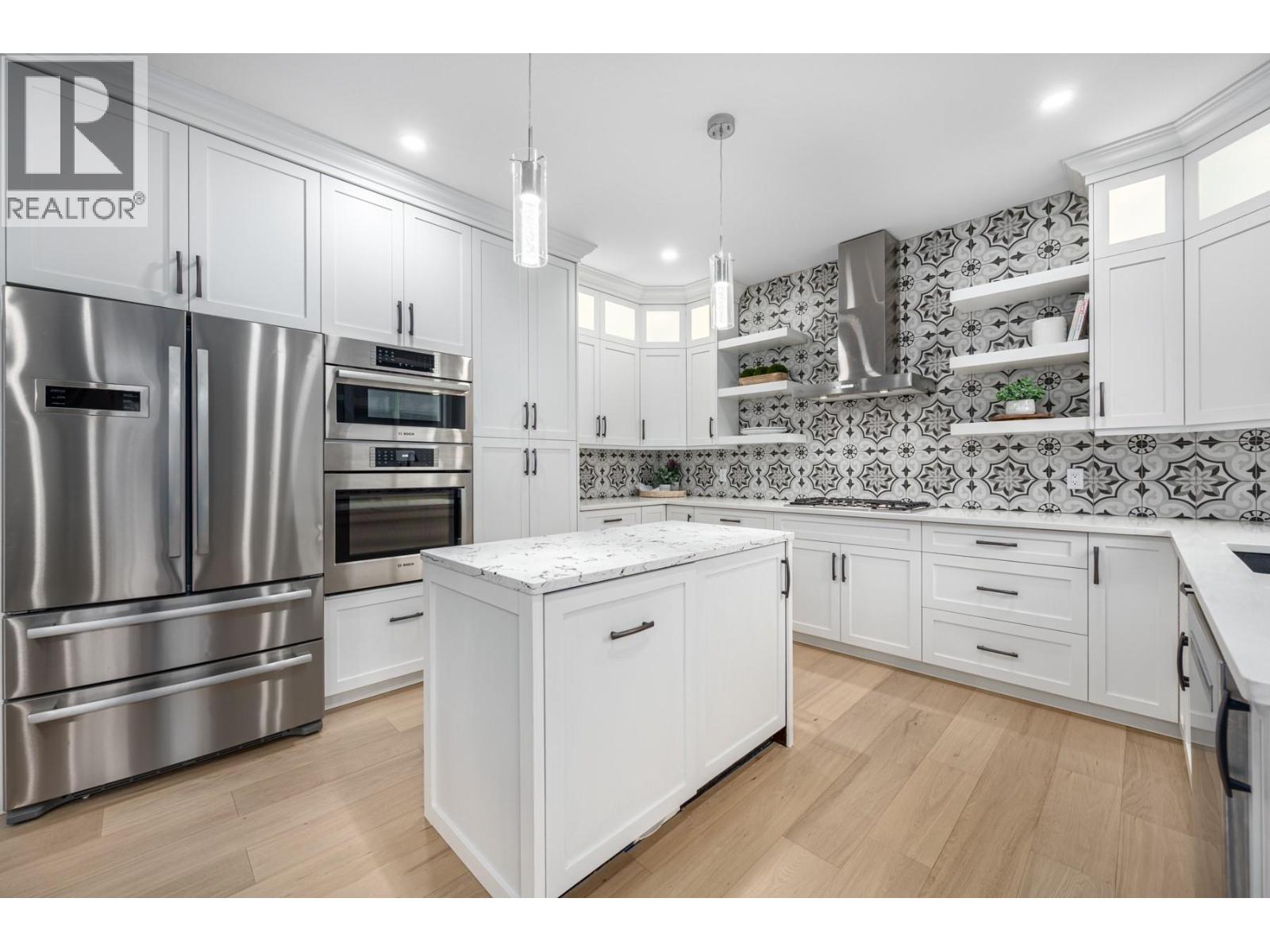 2292 Saddleback Drive, Kamloops, British Columbia  V2B 0G7 - Photo 5 - 10371537