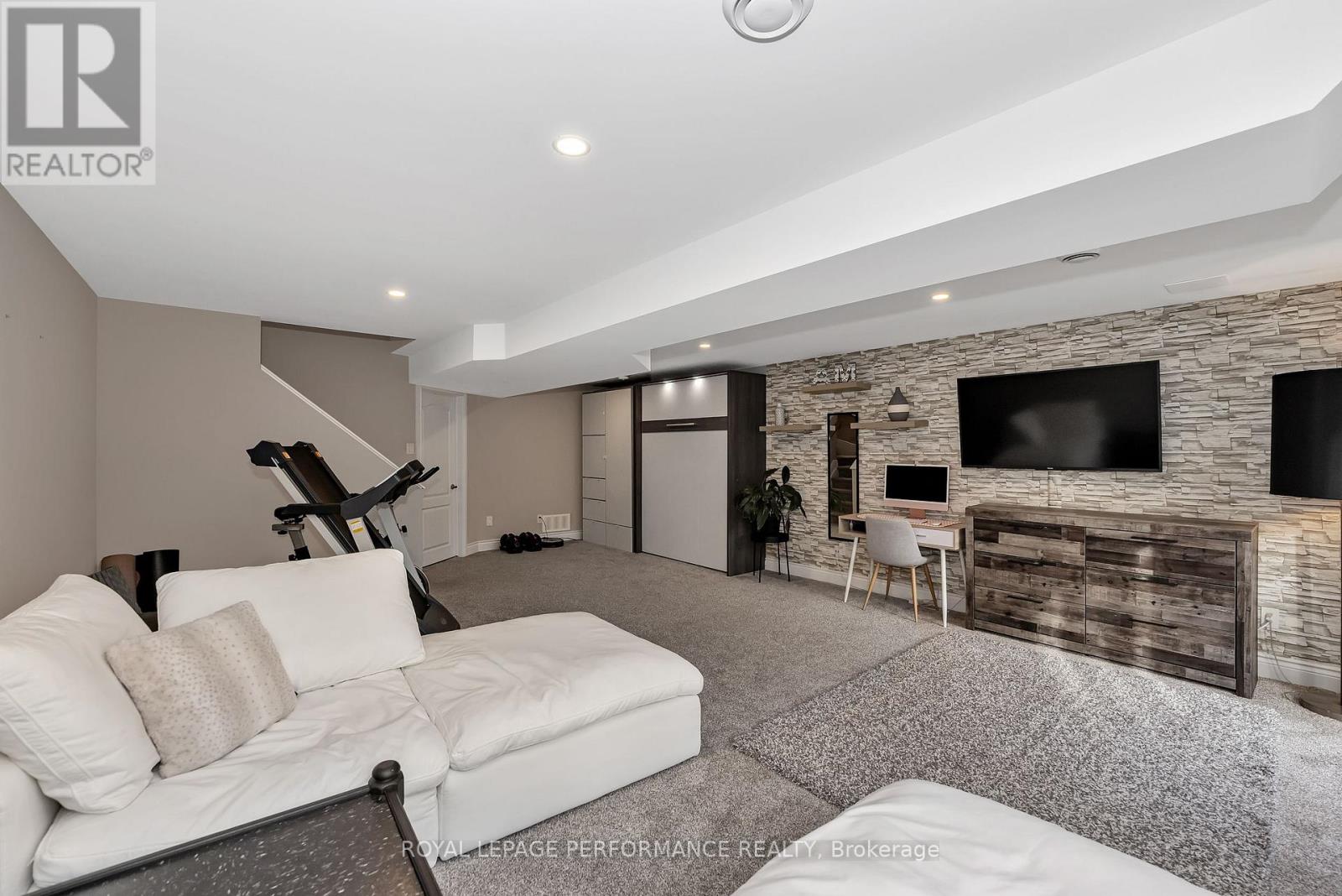 129 Dion Avenue, Clarence-Rockland, Ontario  K4K 0M2 - Photo 26 - X12585228