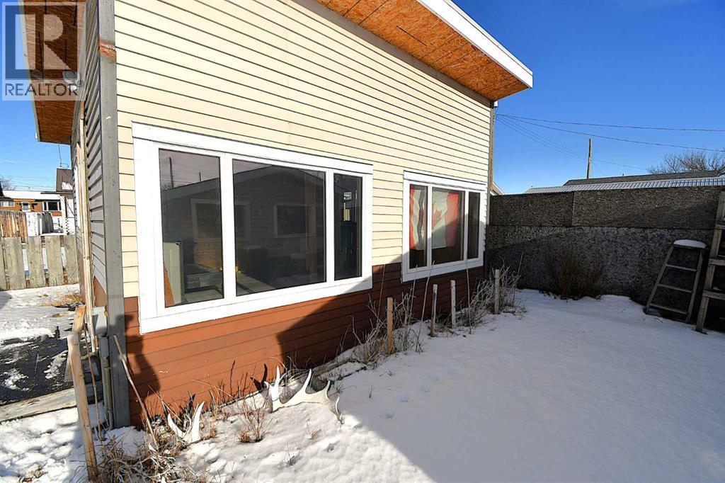 135 21 Street, Fort Macleod, Alberta  T0L 0Z0 - Photo 28 - A2274529