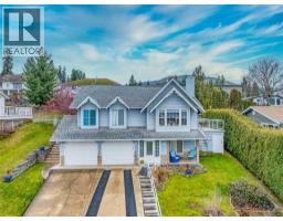 2070 3 Avenue SE, salmon arm, British Columbia