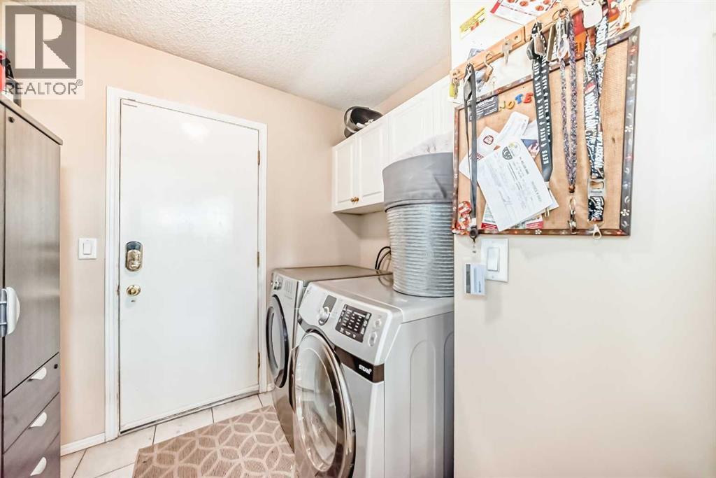 256 Lakeside Greens Drive, Chestermere, Alberta  T1X 1C5 - Photo 32 - A2268783