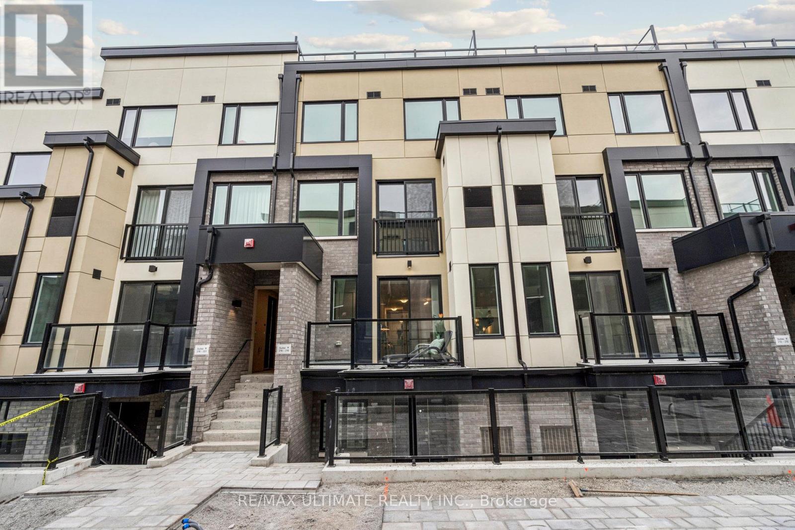 B216 - 1680 VICTORIA PARK AVENUE, Toronto, Ontario