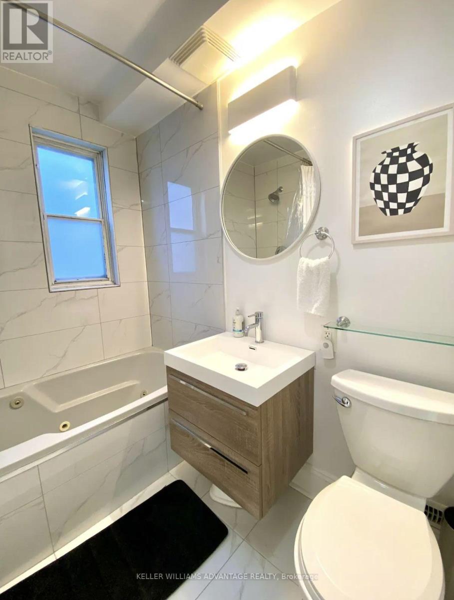 4 Edgewood Avenue, Toronto, Ontario  M4L 3G7 - Photo 22 - E12648616