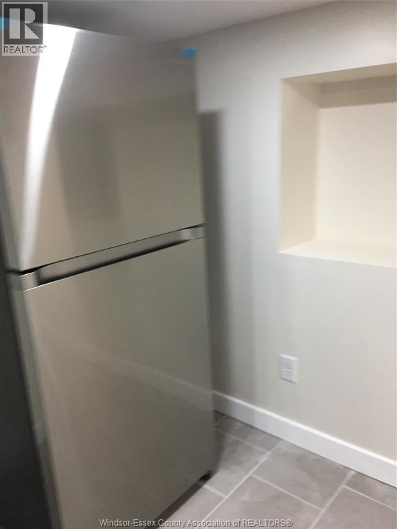 1153 Elsmere Avenue Unit# Lower, Windsor, Ontario  N9A 2B1 - Photo 18 - 25032003