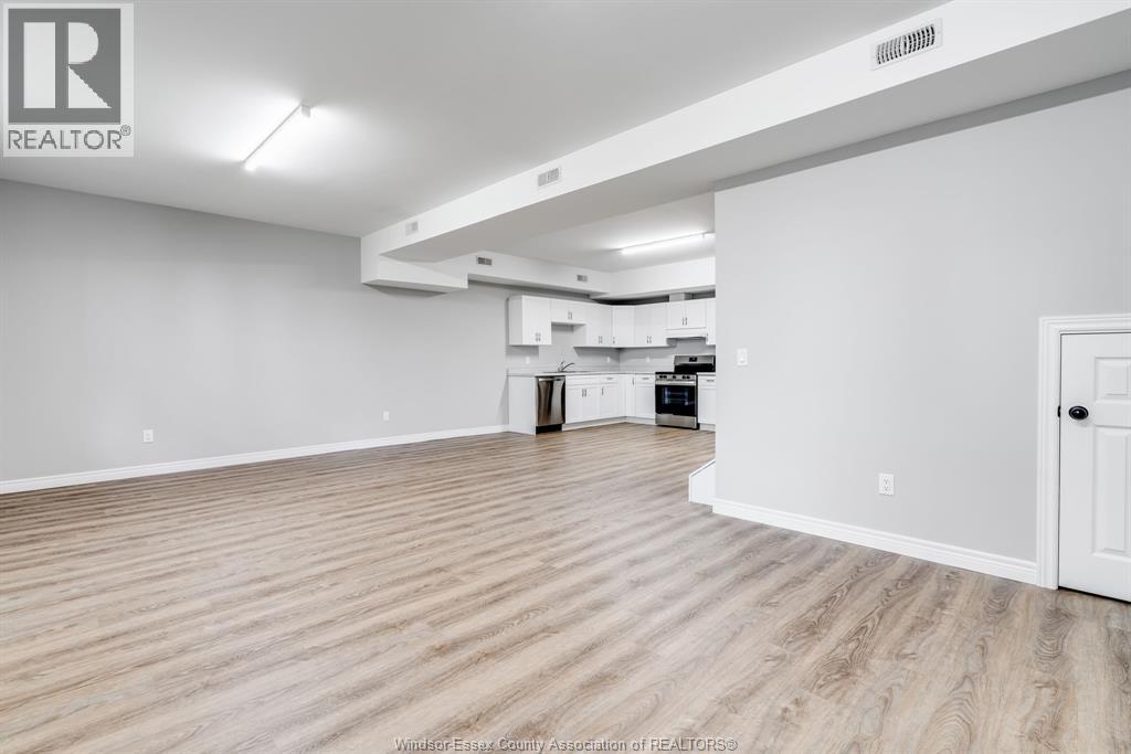 29 Orange Street Unit# 4, Leamington, Ontario  N8H 1P6 - Photo 3 - 25031999