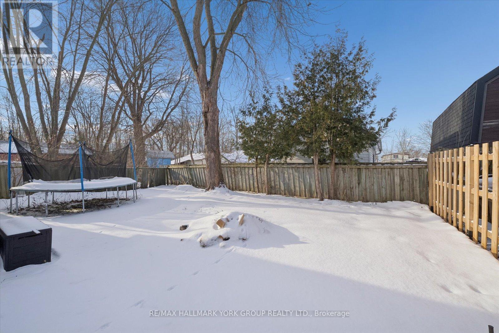 Upper - 27008 Kennedy Road, Georgina (Historic Lakeshore Communities), Ontario  L0E 1S0 - Photo 33 - N12648558