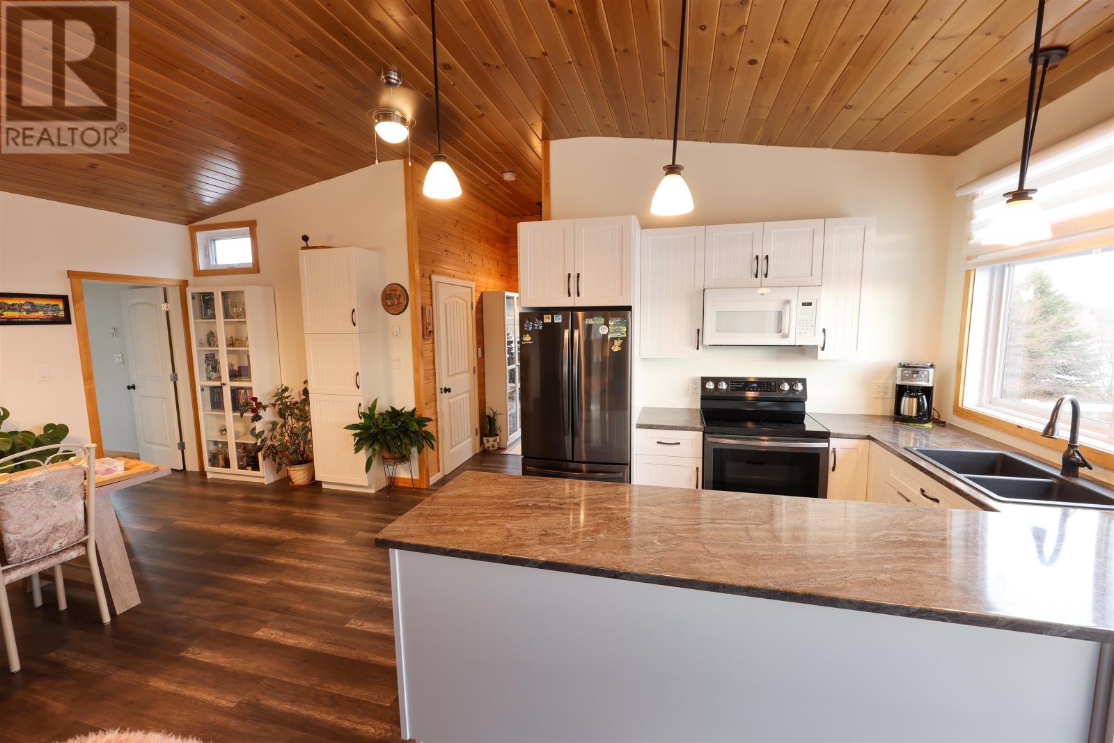 11348 Shore Road, Little Sands, Prince Edward Island  C0A 1W0 - Photo 14 - 202529684