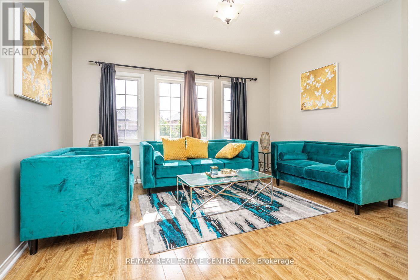 107 Crown Victoria Drive, Brampton, Ontario  L7A 3X9 - Photo 16 - W12648568