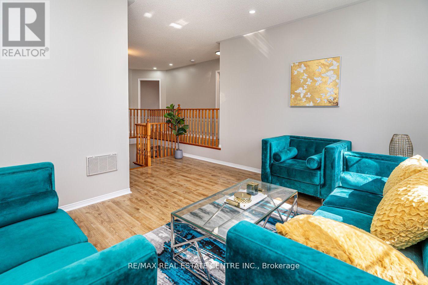 107 Crown Victoria Drive, Brampton, Ontario  L7A 3X9 - Photo 17 - W12648568