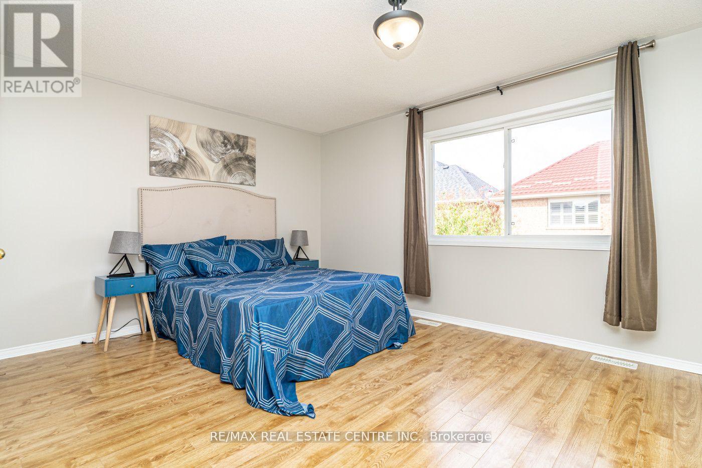 107 Crown Victoria Drive, Brampton, Ontario  L7A 3X9 - Photo 19 - W12648568