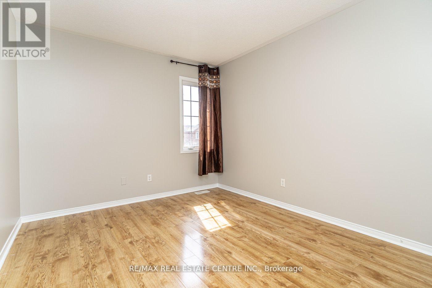 107 Crown Victoria Drive, Brampton, Ontario  L7A 3X9 - Photo 22 - W12648568