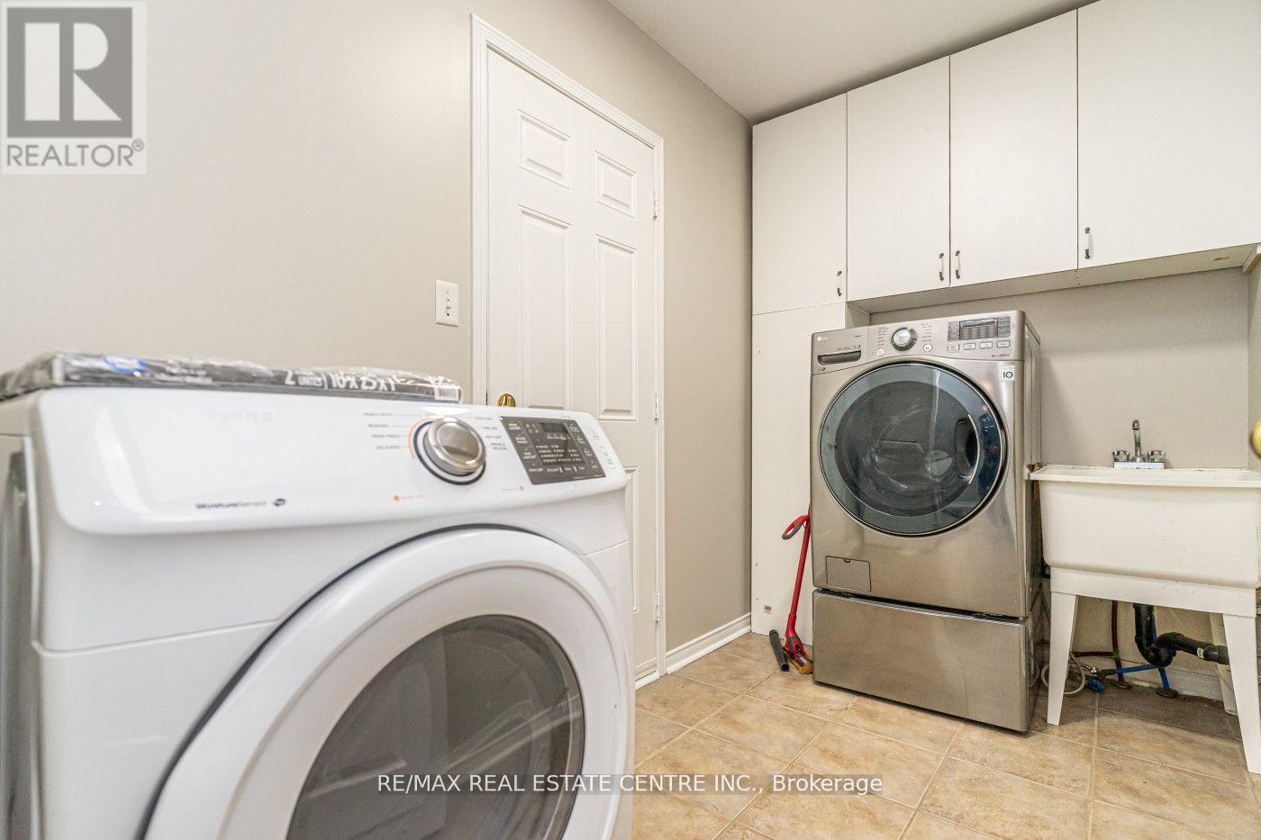 107 Crown Victoria Drive, Brampton, Ontario  L7A 3X9 - Photo 32 - W12648568