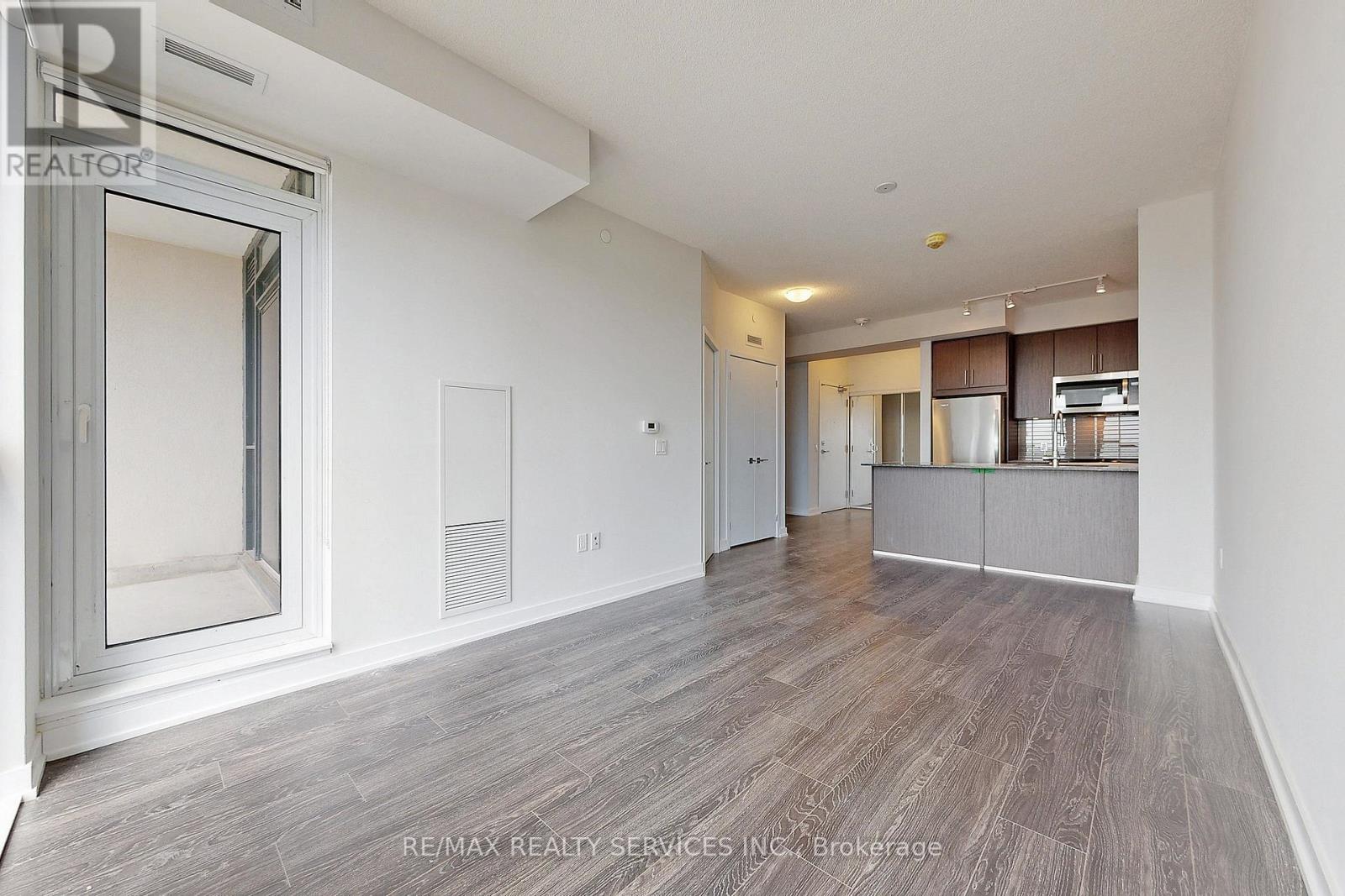 2111 - 4055 Parkside Village Drive, Mississauga, Ontario  L5B 0K8 - Photo 12 - W12648592