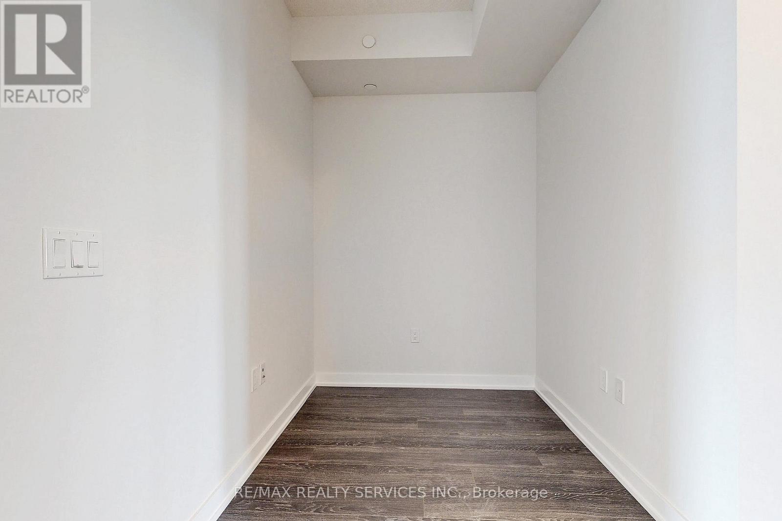 2111 - 4055 Parkside Village Drive, Mississauga, Ontario  L5B 0K8 - Photo 29 - W12648592