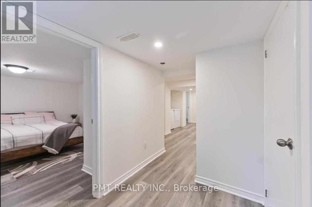 Bsmt - 406 Nairn Avenue, Toronto (Caledonia-Fairbank), Ontario  M6E 4J3 - Photo 6 - W12648594