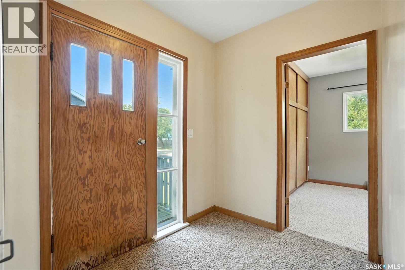 106 3rd Avenue E, Nokomis, Saskatchewan  S0G 3R0 - Photo 2 - SK025882