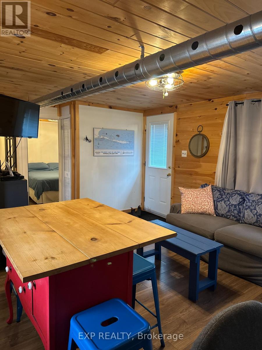 37b Cedar Drive, Norfolk, Ontario  N0E 1T0 - Photo 4 - X12648554