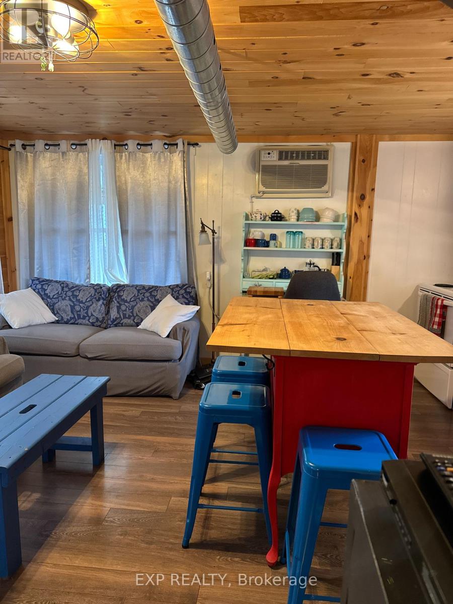 37b Cedar Drive, Norfolk, Ontario  N0E 1T0 - Photo 5 - X12648554