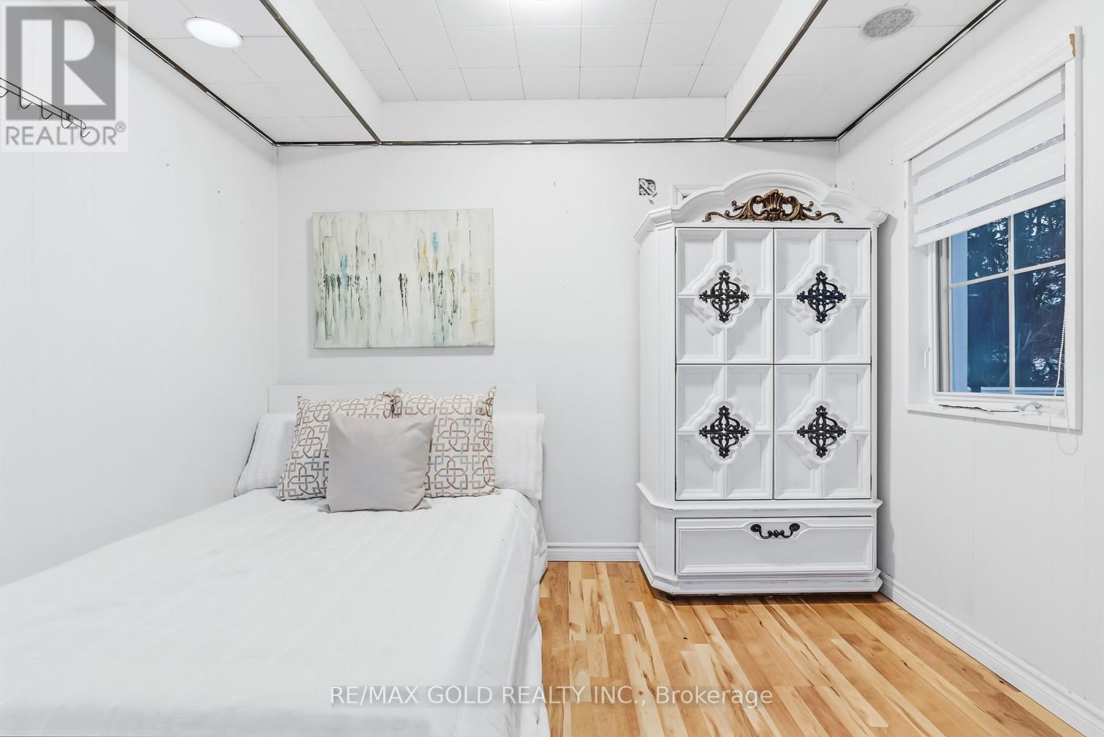 5921 Scott Street, Niagara Falls, Ontario  L2E 3B2 - Photo 29 - X12648582