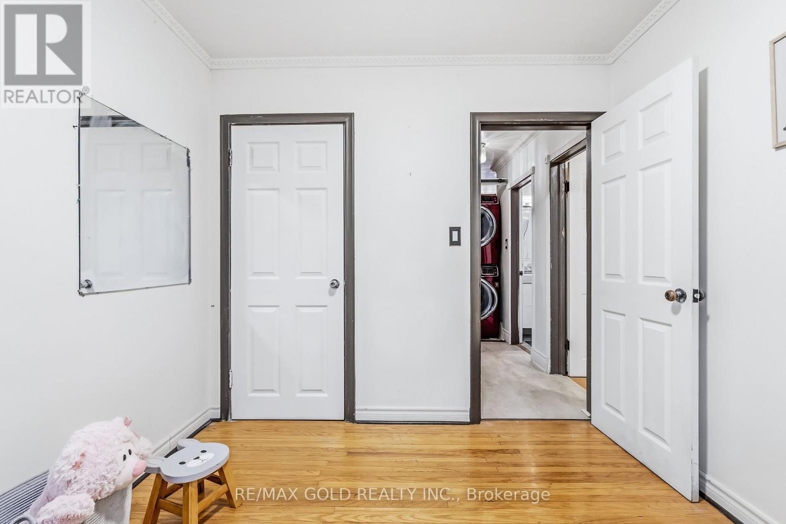 5921 Scott Street, Niagara Falls, Ontario  L2E 3B2 - Photo 36 - X12648582