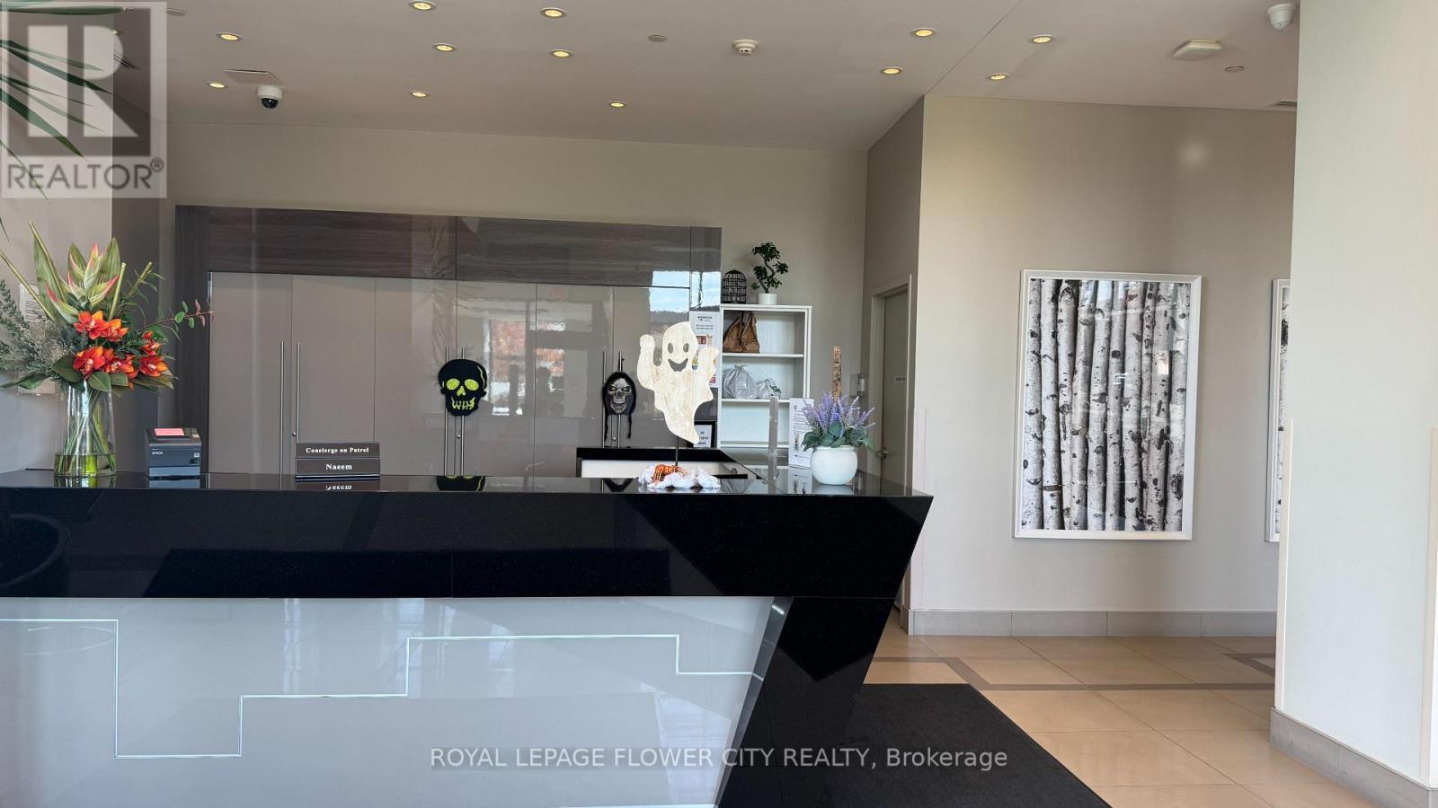 4010 - 3975 Grand Park Drive, Mississauga, Ontario  L5B 0K4 - Photo 4 - W12648496