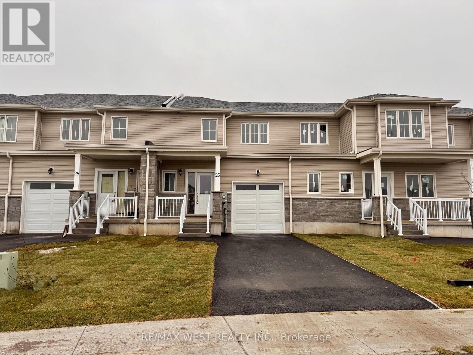 26 GLACIER CRESCENT, Belleville, Ontario