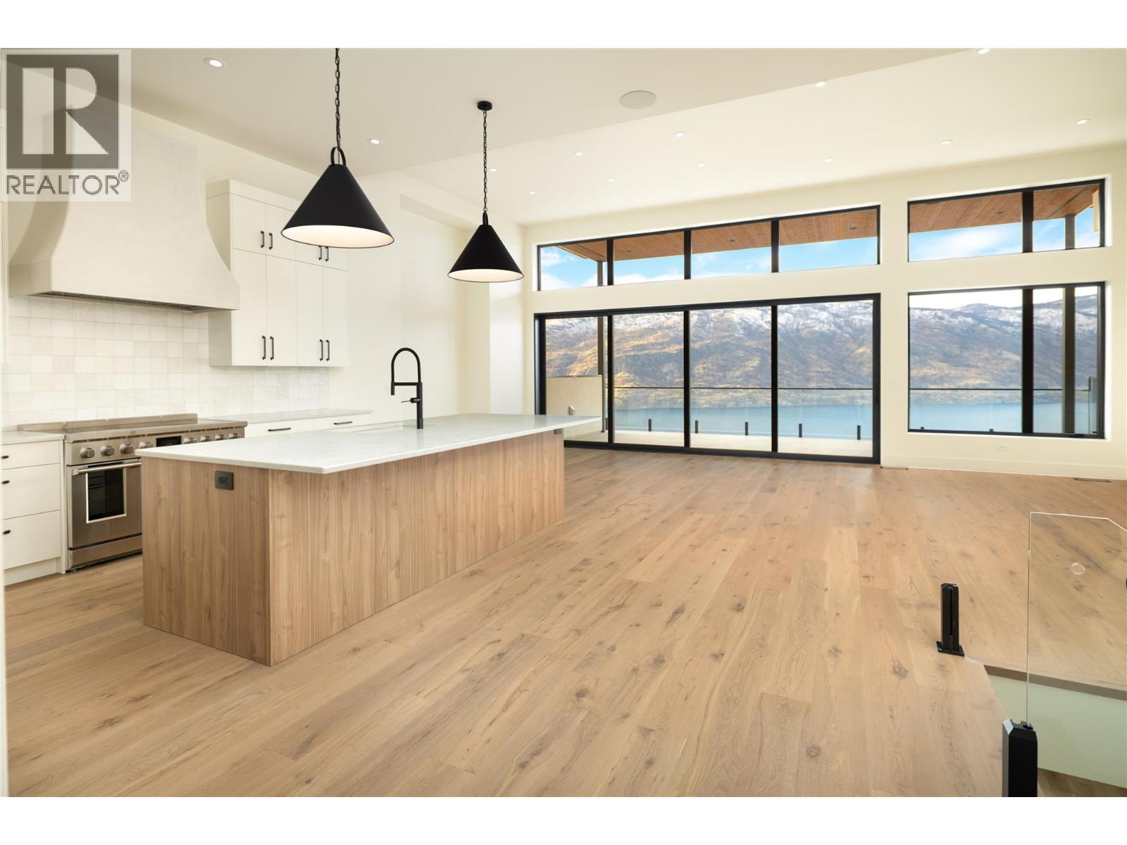 573 Clifton Court, Kelowna, British Columbia  V1V 0B7 - Photo 6 - 10371516