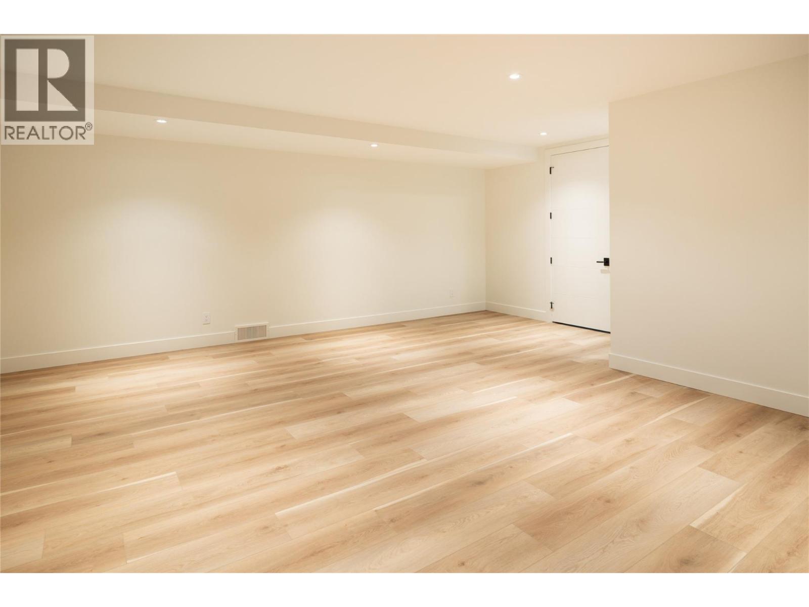 573 Clifton Court, Kelowna, British Columbia  V1V 0B7 - Photo 48 - 10371516