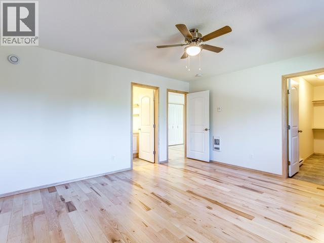 24 Flora Avenue, Whitehorse, Yukon Y1A 5T5 - Photo 17 - 16826