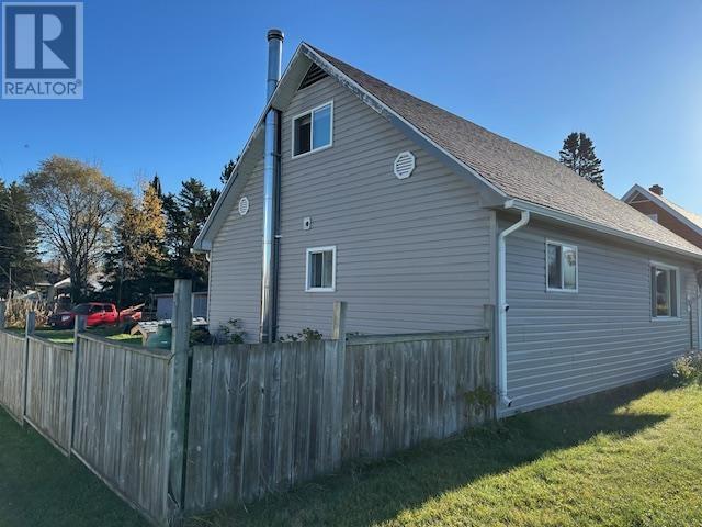 8 Laurier Ave, Terrace Bay, Ontario  P0T 2W0 - Photo 29 - TB253280